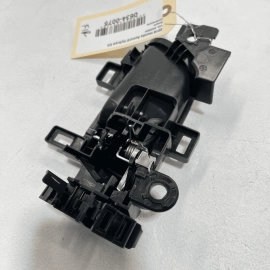 HONDA ACCORD 2018-2020 FRONT RIGHT PASSENGER SIDE DOOR INTERIOR HANDLE OEM HONDA ACCORD 2018-2020 FRONT RIGHT PASSENGER SIDE DOOR INTERIOR HANDLE OEM