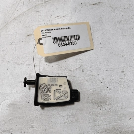 2018 - 2020 HONDA ACCORD FUEL FILLER DOOR LID LOCK LATCH ACTUATOR OEM
