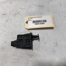 2018 - 2020 HONDA ACCORD FUEL FILLER DOOR LID LOCK LATCH ACTUATOR OEM