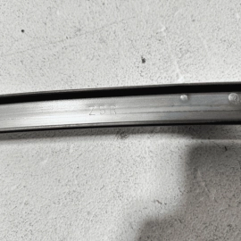 ACURA MDX 2014-20 REAR PASSENGER DOOR WINDOW GLASS LOWER SASH CHANNEL GUIDE