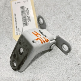 2017 - 2020 ACURA MDX REAR LEFT DRIVER SIDE DOOR LOWER HINGE OEM 2017 - 2020 ACURA MDX REAR LEFT DRIVER SIDE DOOR LOWER HINGE OEM