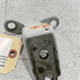 2017 - 2020 ACURA MDX REAR LEFT DRIVER SIDE DOOR LOWER HINGE OEM 2017 - 2020 ACURA MDX REAR LEFT DRIVER SIDE DOOR LOWER HINGE OEM