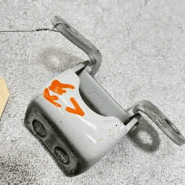 2017 - 2020 ACURA MDX REAR RIGHT PASSENGER SIDE DOOR UPPER HINGE OEM