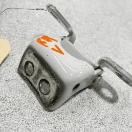 2017 - 2020 ACURA MDX REAR RIGHT PASSENGER SIDE DOOR UPPER HINGE OEM