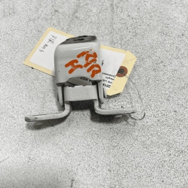 2017 - 2020 ACURA MDX REAR RIGHT PASSENGER SIDE DOOR LOWER HINGE OEM