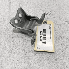 2017 - 2020 ACURA MDX FRONT LEFT DRIVER SIDE DOOR LOWER HINGE OEM
