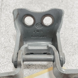 2017 - 2020 ACURA MDX FRONT LEFT DRIVER SIDE DOOR LOWER HINGE OEM