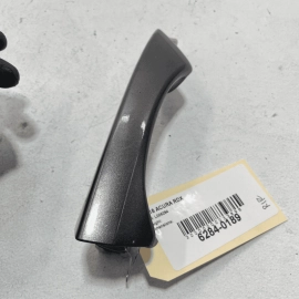 2017 - 2018 ACURA RDX REAR PASSENGER SIDE DOOR OUTSIDE HANDLE OEM 2017 - 2018 ACURA RDX REAR PASSENGER SIDE DOOR OUTSIDE HANDLE OEM