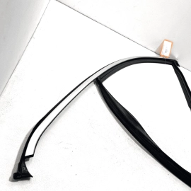 AUDI Q7 2017-2023 Front Left Driver Side Window Run Channel W/Molding OEM AUDI Q7 2017-2023 Front Left Driver Side Window Run Channel W/Molding OEM