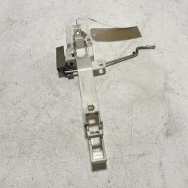 2014-2020 ACURA MDX FRONT LEFT DRIVER SIDE DOOR HANDLE BRACKET BASE OEM