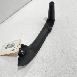 2016-2018 ACURA RDX REAR DRIVER SIDE BEZEL GRIP INTERIOR DOOR PANEL COVER O 2016-2018 ACURA RDX REAR DRIVER SIDE BEZEL GRIP INTERIOR DOOR PANEL COVER O