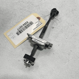 2013-2018 ACURA RDX REAR RIGHT PASSENGER SIDE DOOR HINGE CHECK STRAP STOPPE