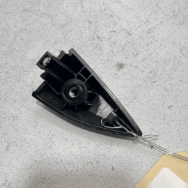 2017 - 2018 ACURA RDX REAR PASSENGER SIDE DOOR OUTSIDE HANDLE CAP COVER OEM 2017 - 2018 ACURA RDX REAR PASSENGER SIDE DOOR OUTSIDE HANDLE CAP COVER OEM