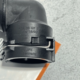 JAGUAR XE 2017 2.0L  ENGINE RADIATOR LOWER WATER HOSE LINE PIPE OEM