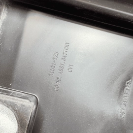 2016 - 2020 ACURA MDX 3.5L BATTERY TRAY HOLDER UPPER BRACKET COVER OEM