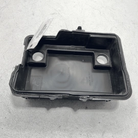 2016 - 2020 ACURA MDX 3.5L BATTERY TRAY HOLDER UPPER BRACKET COVER OEM