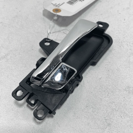 11-15 Hyundai Sonata Interior Front Right Passenger Door Handle OEM 11-15 Hyundai Sonata Interior Front Right Passenger Door Handle OEM