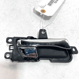 11-15 Hyundai Sonata Interior Front Right Passenger Door Handle OEM 11-15 Hyundai Sonata Interior Front Right Passenger Door Handle OEM