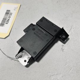 2013-2018 Acura RDX FRONT LEFT DRIVER SIDE OUTER MIRROR CONTROL MODULE OEM