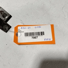 2015-2018 AUDI Q3 REAR RIGHT PASSENGER SIDE LOWER OR UPPER DOOR HINGE OEM