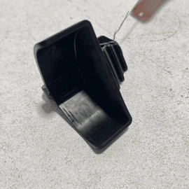 JAGUAR XE XF 2017-2020 FRONT LEFT OR RIGHT SIDE LOWER RADIATOR MOUNT BRACKE JAGUAR XE XF 2017-2020 FRONT LEFT OR RIGHT SIDE LOWER RADIATOR MOUNT BRACKE