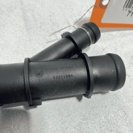 JAGUAR XE 2017 2.0L  ENGINE RADIATOR LOWER WATER TANK COOLANT HOSE LINE PIP