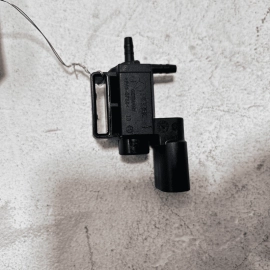Fuel Vapor Canister Purge Valve Solenoid AUDI Q7 2.0 2022 / Q5 2011-2016 OE
