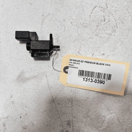 Fuel Vapor Canister Purge Valve Solenoid AUDI Q7 2.0 2022 / Q5 2011-2016 OE