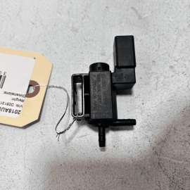 Fuel Vapor Canister Purge Valve Solenoid AUDI Q7 2.0 2022 / Q5 2011-2016 OE
