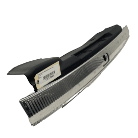 2017-2023 AUDI Q7 SQ7 TAILGATE TRUNK LATCH LOCK SILL SCUFF PLATE TRIM COVER