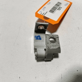 VOLKSWAGEN JETTA 19-23 FRONT RIGHT PASSENGER SIDE UPPER OR LOWER DOOR HINGE