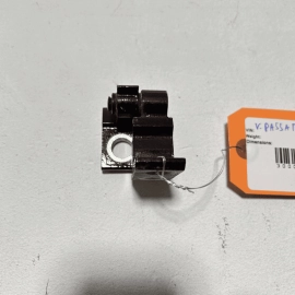 2012-22 VOLKSWAGEN VW PASSAT FRONT LEFT SIDE DOOR LOWER OR UPPER HINGE OEM 