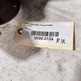 2012-22 VOLKSWAGEN PASSAT REAR PASSENGER SIDE SPINDLE KNUCKLE HUB w/ ABS OE