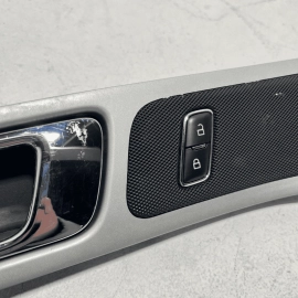 2011-2015 FORD EXPLORER INTERIOR DOOR HANDLE W/ BEZEL TRIM FRONT DRIVER SID