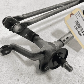 2013 - 2018 ACURA RDX FRONT WINDSHIELD WIPER LINKAGE TRANSMISSION & MOTOR O