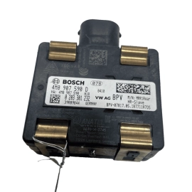 2017-2019 AUDI Q7 REAR LEFT DRIVER SIDE BLIND SPOT RADAR SENSOR OEM