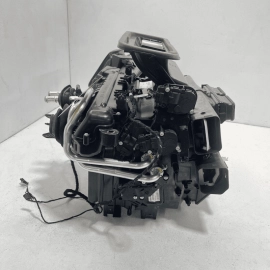 2017-2018 AUDI Q7 HVAC HEATER CORE CASE ASSEMBLY 8W1820001M