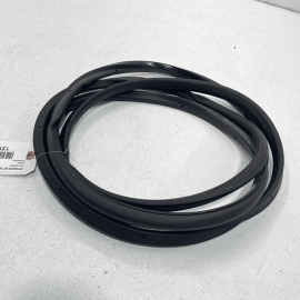 2018-2023 AUDI Q7 DOOR WEATHERSTRIP SEAL REAR RIGHT OEM