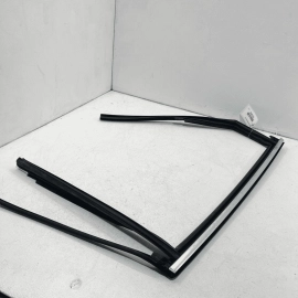 2017-18-2023 Audi Q7 Door Window Glass Run Channel Seal Premium Rear Right 