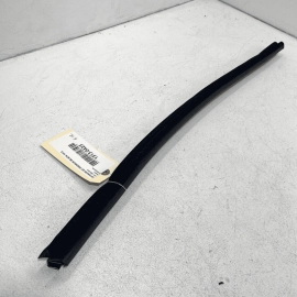 2017-2018-2019-2023 AUDI Q7 WINDOW INNER BELT WEATHERSTRIP SEAL REAR RIGHT 