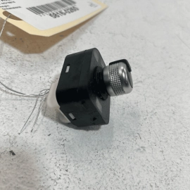 2011 - 2018 AUDI A8 FRONT LEFT DRIVER SIDE DOOR OUTER MIRROR SWITCH