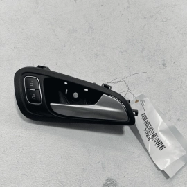 2015-2018 FORD FOCUS ST FRONT PASSENGER INTERIOR DOOR HANDLE OEM W/ LOCK SW