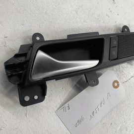 2012-2015 VOLKSWAGEN PASSAT REAR LEFT INTERIOR DOOR HANDLE DOOR ASSEMBLY OE
