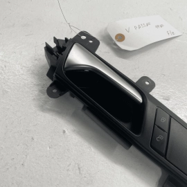 2012-2015 VOLKSWAGEN PASSAT FRONT RIGHT INTERIOR DOOR HANDLE DOOR ASSEMBLY 