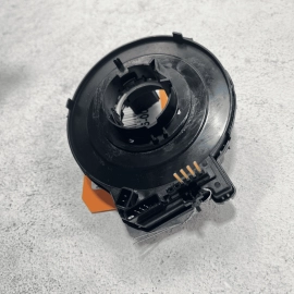 2017-2019 Audi Q7 Upper Part of Steering Angle Sensor Clockspring Clock spr