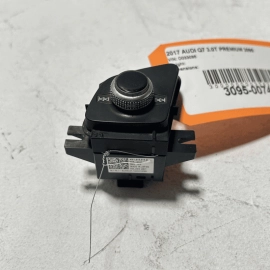 AUDI Q7 2017-2019 FRONT LEFT DRIVER SIDE DOOR OUTER MIRROR CONTROL SWITCH O