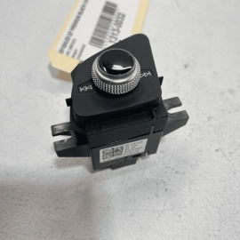 AUDI Q7 2017-2019 FRONT LEFT DRIVER SIDE DOOR OUTER MIRROR CONTROL SWITCH O