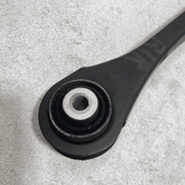 2017 2018 AUDI Q7 REAR RIGHT PASSENGER RH SIDE FORWARD LATERAL CONTROL ARM  2017 2018 AUDI Q7 REAR RIGHT PASSENGER RH SIDE FORWARD LATERAL CONTROL ARM