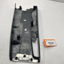 2017-2023 AUDI Q7 RIGHT PASSENGER RH SIDE B PILLAR LOWER TRIM COVER PANEL O