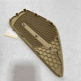 2011 - 2018 AUDI A8 QUATTRO FRONT LEFT DRIVER DOOR LOUD SPEAKER COVER GRILL